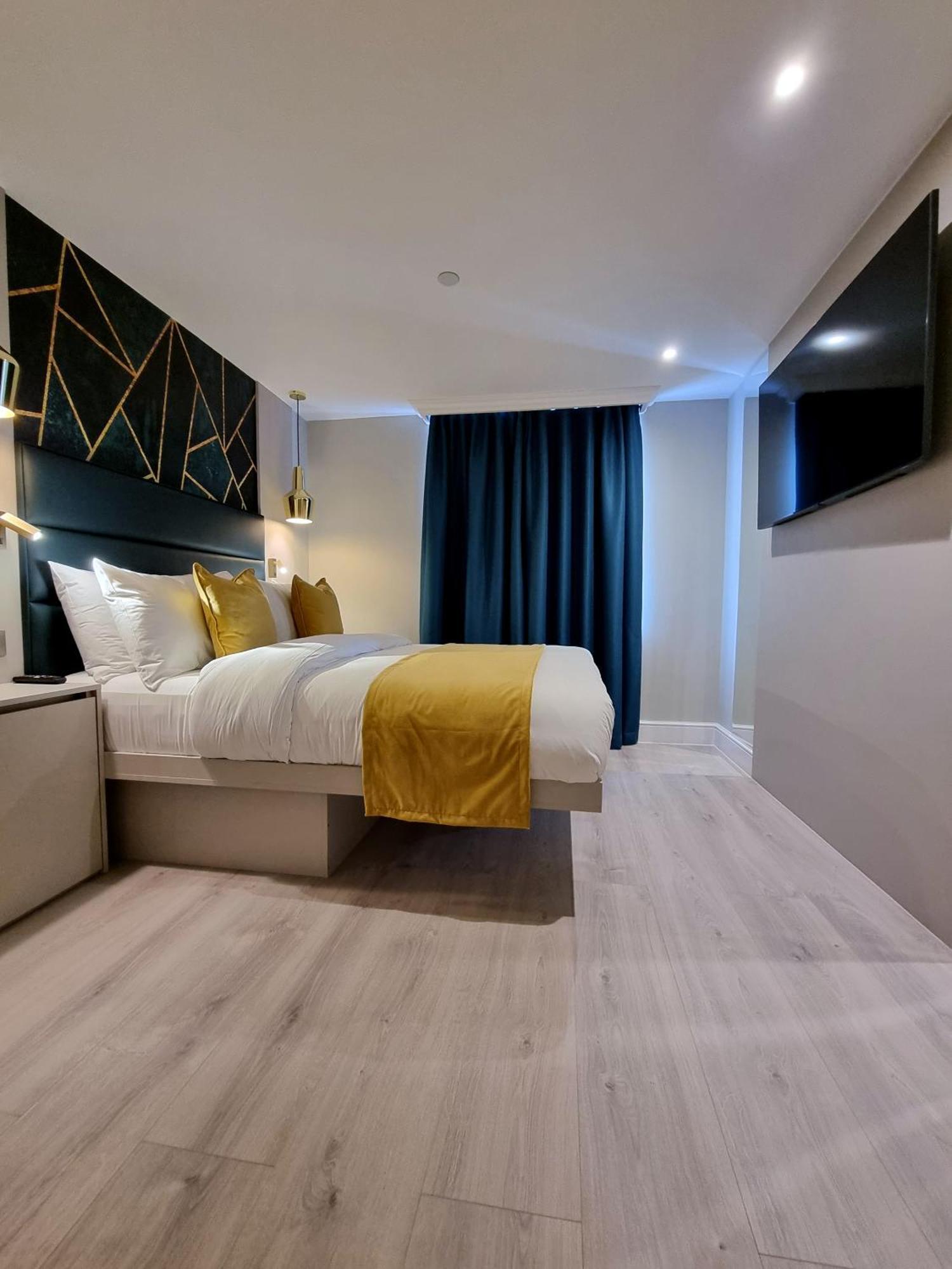 West Brompton 4* Londra